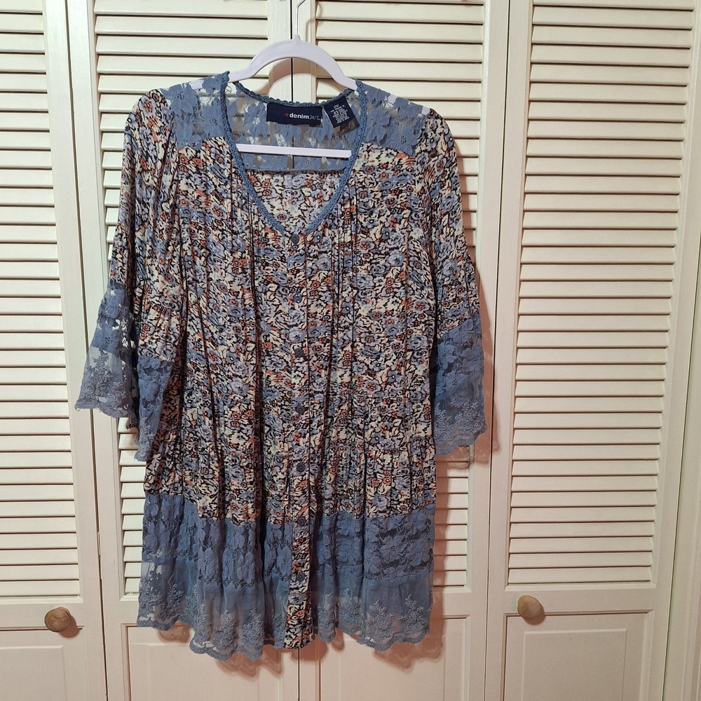 Denim 24/7 Blue Floral Lace Trim Boho Tunic Top Plus Size 12W Pintuck Rayon